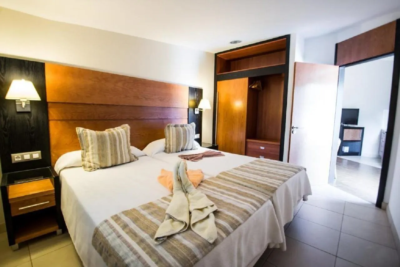 Miraflor Suites Hotel Playa del Ingles  4*, Playa del Ingles (Gran Canaria)